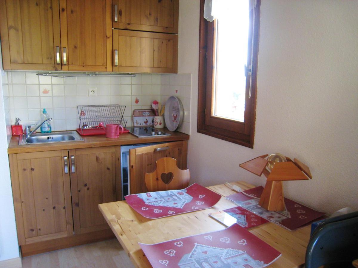 Appartement Au Pied Des Pistes, Avec Vue Sur La Montagne Bernex Kültér fotó